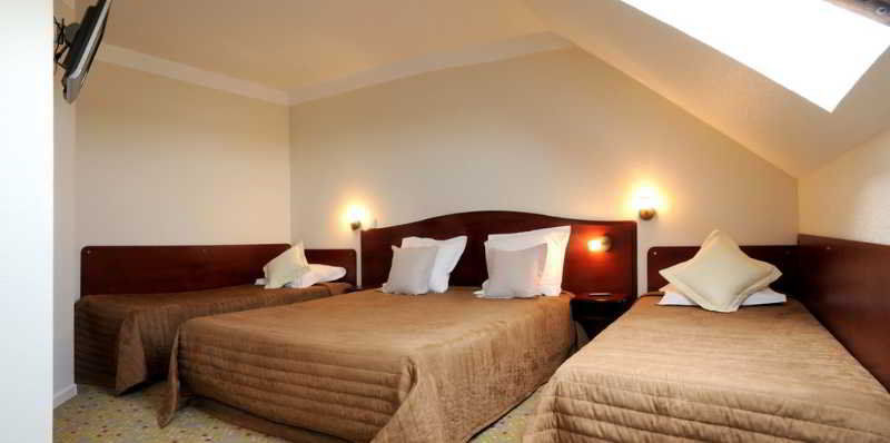 Brit Hotel Arras Exterior foto