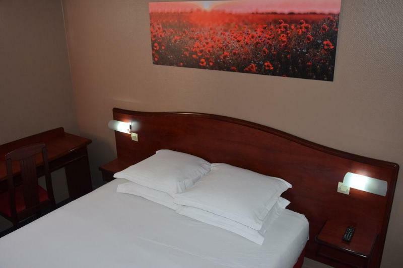 Brit Hotel Arras Exterior foto